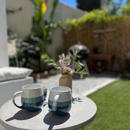 Casa Andrea Appartement Tout A Pied Avec Grand Jardin Sanary-sur-Mer Zewnętrze zdjęcie