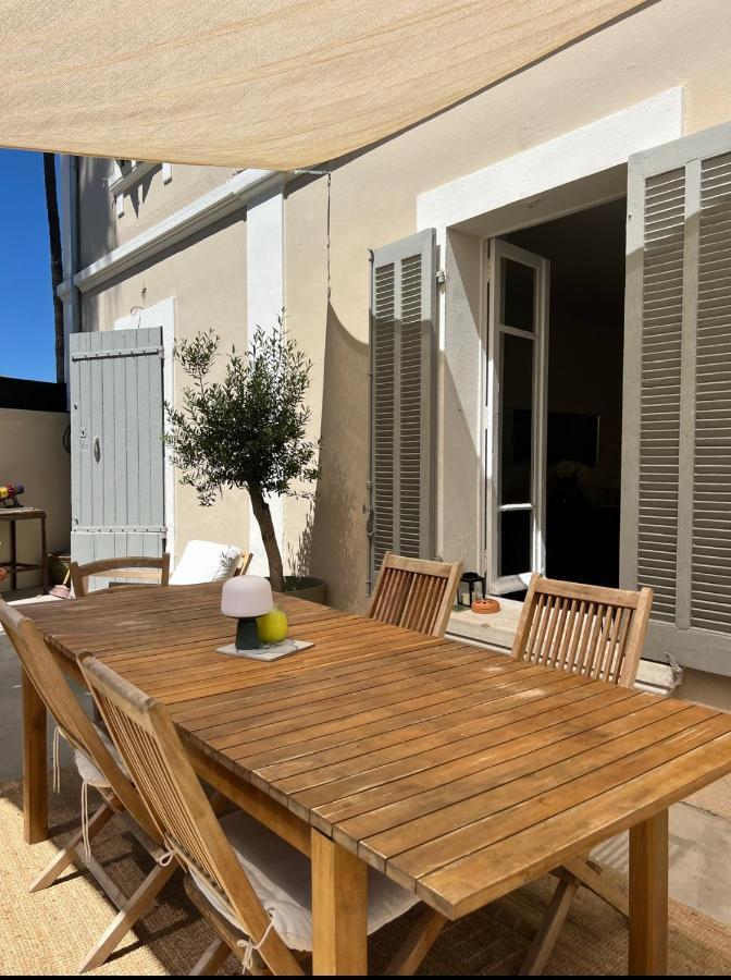 Casa Andrea Appartement Tout A Pied Avec Grand Jardin Sanary-sur-Mer Zewnętrze zdjęcie