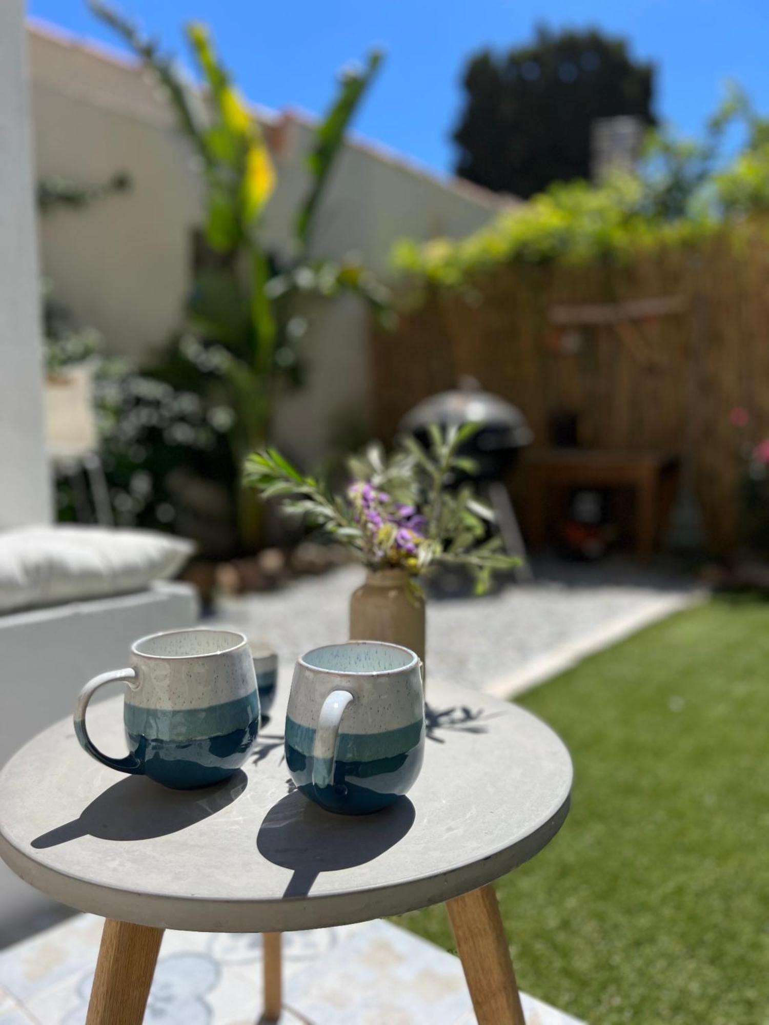 Casa Andrea Appartement Tout A Pied Avec Grand Jardin Sanary-sur-Mer Zewnętrze zdjęcie